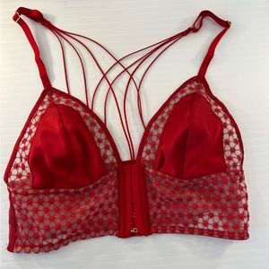 Victoria Secret’s Red Satin Starburst Longline Lingerie Medium